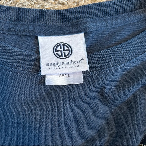 Simply Southern Small Navy blue Nana Bear long sleeve shirt, 100% cotton - Picture 3 of 6